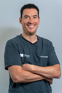 Clinica Dental Doctor Lluch Urgencias 24 H