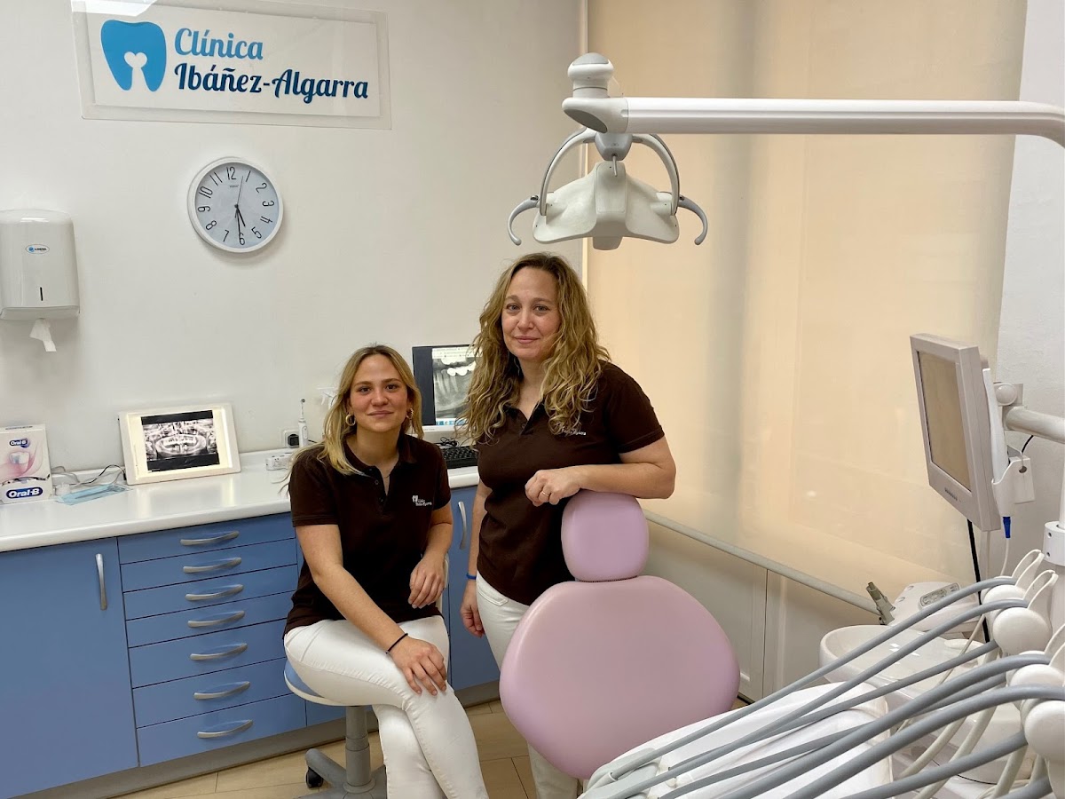 Dental Clinic Clínica Dental Dr. Segarra dental clinic in Valencia