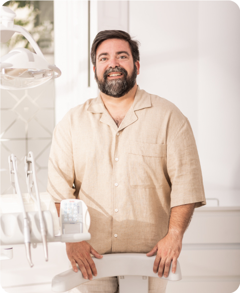 Dr. Antonio Sala