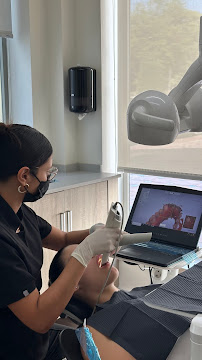 Clínica Dental Øne Clinic Marbella