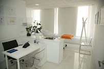 Clínica Dental. Podólogo. Fisioterapia. Marbeclinic Marbella. NICA 40.703