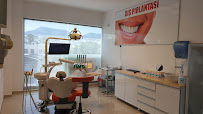 'Aesthetic Dental Clinic Branch