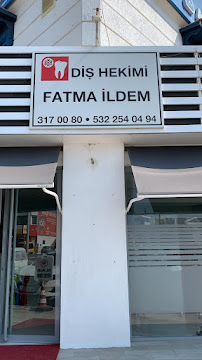 Dentist Fatma İldem Diş Hekimi