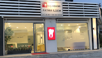 Dentist Fatma İldem Diş Hekimi