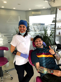 Dentist Fatma İldem Diş Hekimi