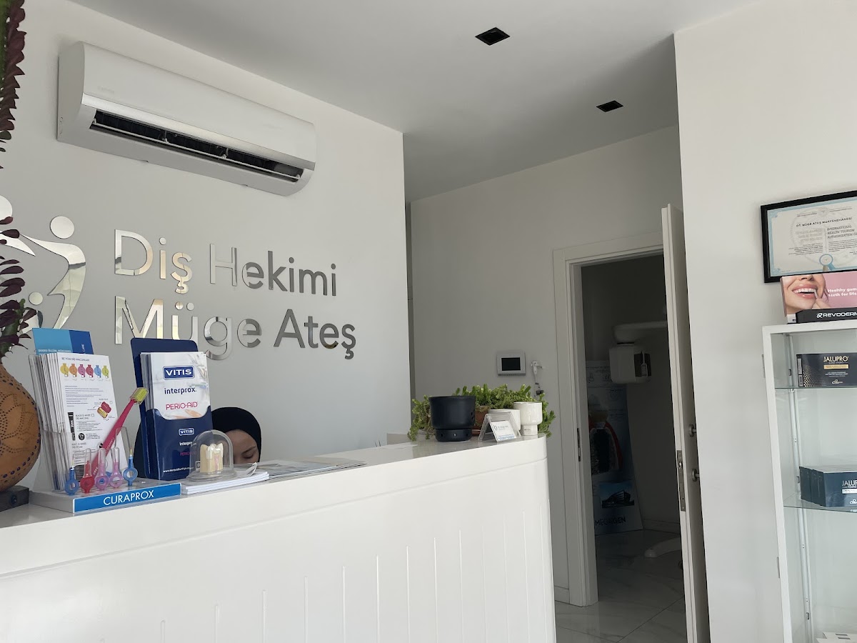 Diş Hekimi Müge Tanyel - dental clinic in Bodrum