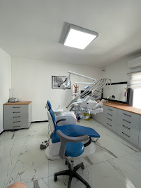 Diş Hekimi Muammer Küçük 7/24 Diş Kliniği