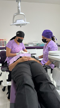 SmileDent - Clínica de Especialidades Dentales