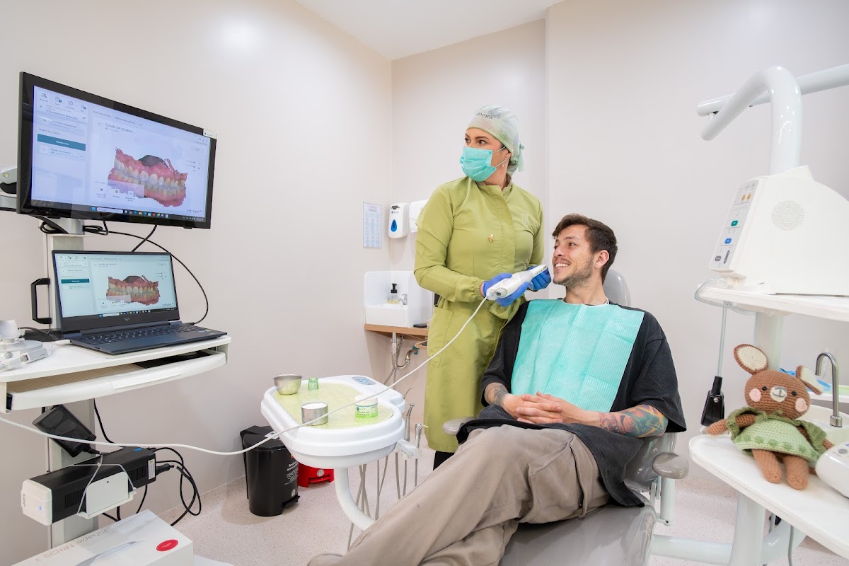 Dentica Dental Clinic (Déntica by Cristina Suaza) - dental clinic in Bogota