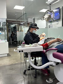 Unidad Odontofacial - Implantes-Ortodoncia-Diseño sonrisa