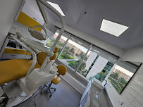 Dr. Ivan Lindo Specialist Center