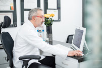 Dr. Ivan Lindo Specialist Center