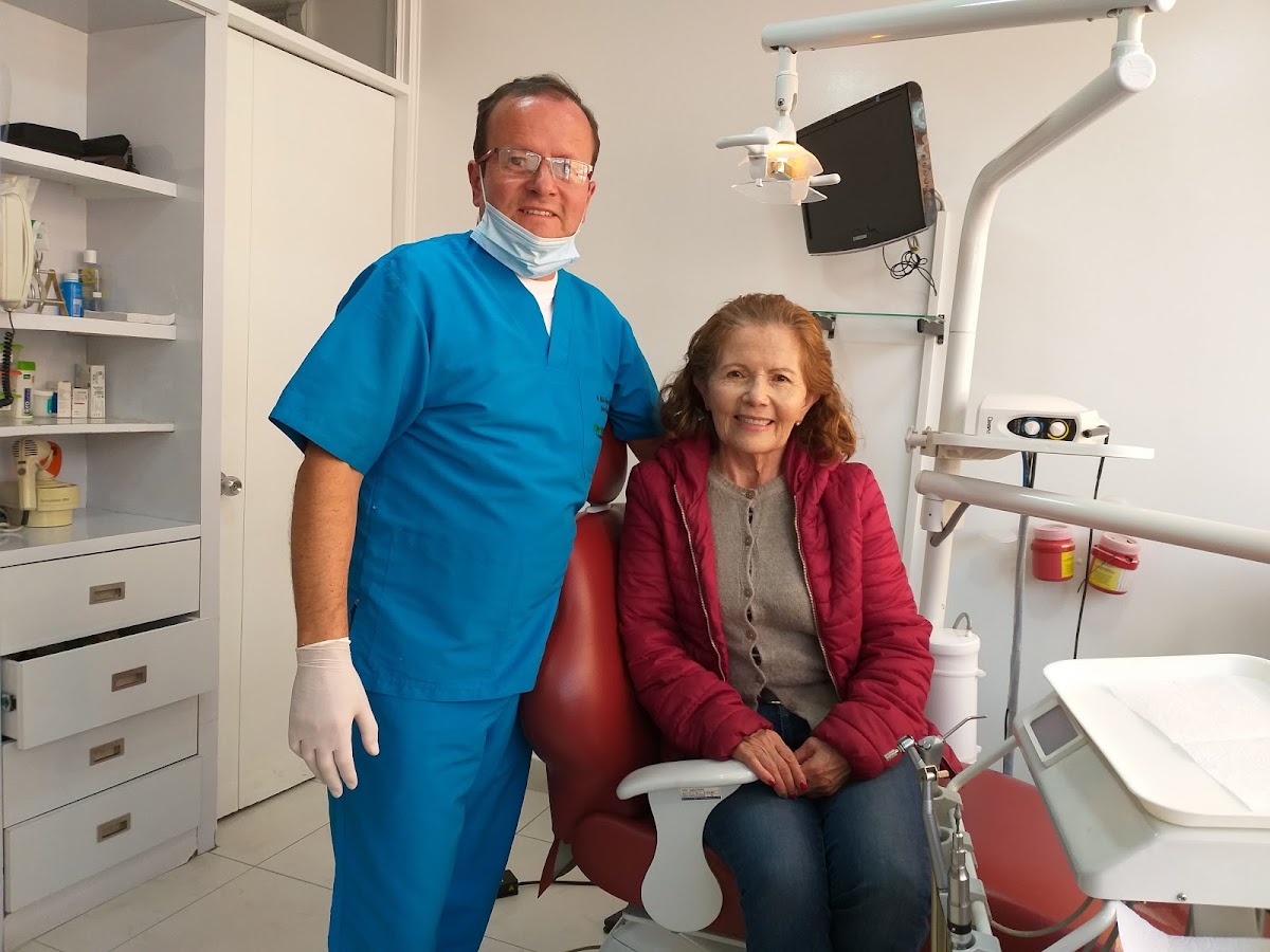 Dientes y Sonrisa Laser Bogota - dental clinic in Bogota