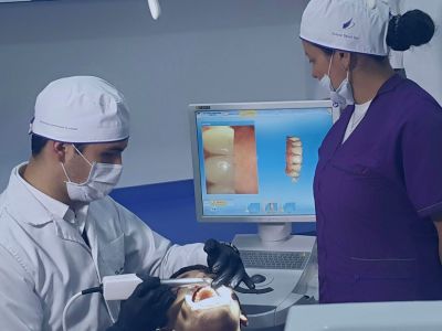 Luxol Dental Clinic in Bogota, Colombia, photograph 6