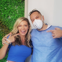 Dental Tourism Colombia (Cartagena, Dr. Julio Oliver) - all on 4 dental implants clinic in Cartagena De Indias