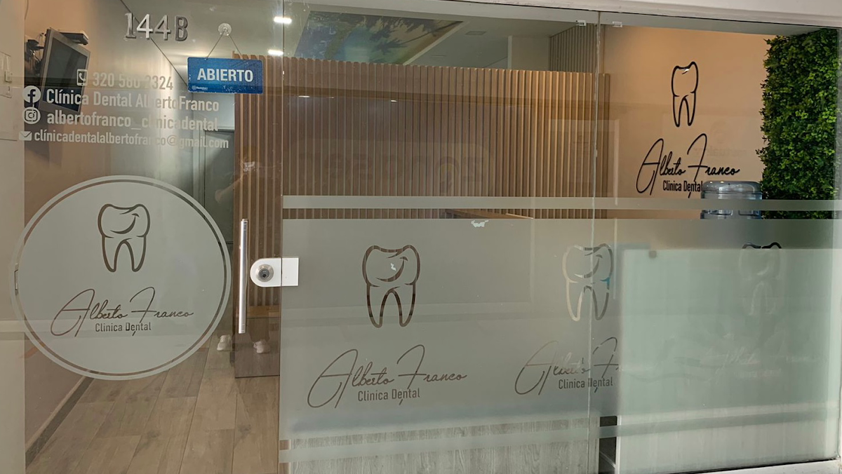 Alberto Franco Clínica Dental - dental clinic in Cartagena De Indias