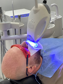 Clinica Dental Rehabilitadora Oral, Dentist U.Javeriana | speaks fluent English | Dental Tourism I