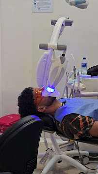 Clinica Dental Smile Makeover Cartagena l Odontólogos Cartagena l Fluent English