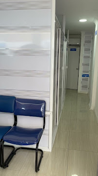 CONSULTORIO ODONTOLOGÍA ESTÉTICA, DR. ALFREDO HERRERA.
