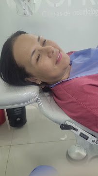Oprem Dental Clínica odontológica especializada / Dra. Maria Molina / Dra. Karen Bustos
