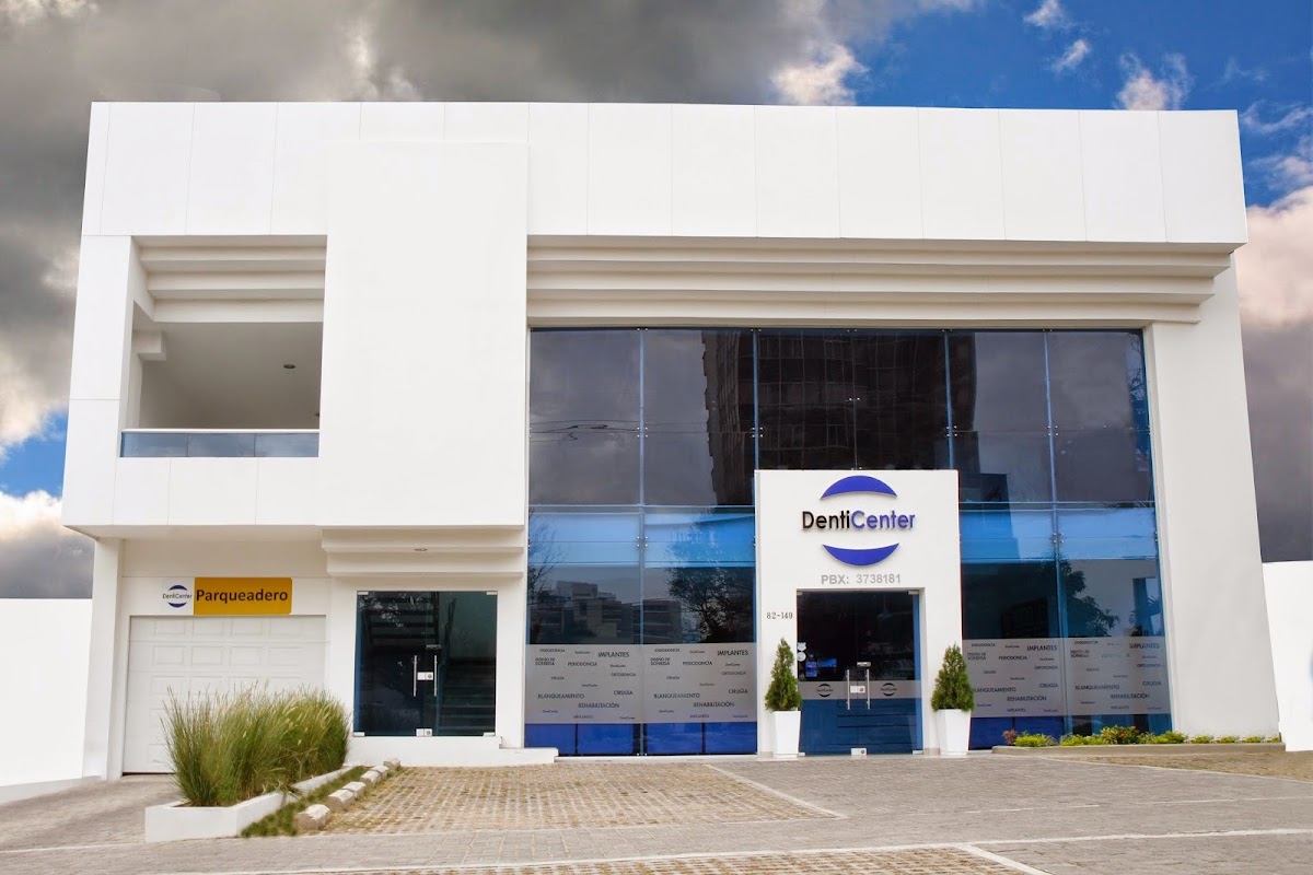 Clínica DentiCenter - dental clinic in Barranquilla