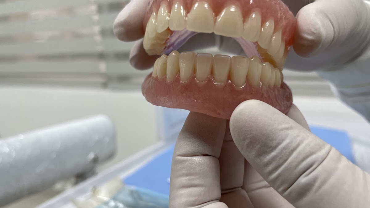 Dental Implant Plus - Odontología, Implantes, Ortodoncia, Diseño Sonrisa - dental clinic in Barranquilla