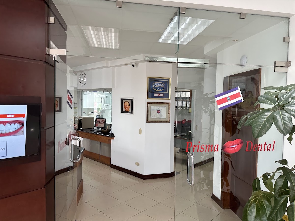 Prisma Dental - dental clinic in San Jose, Costa Rica