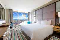 Freer Dental Aesthetics & Implant Center