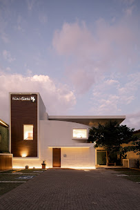 Mario Garita MP Dental Experience
