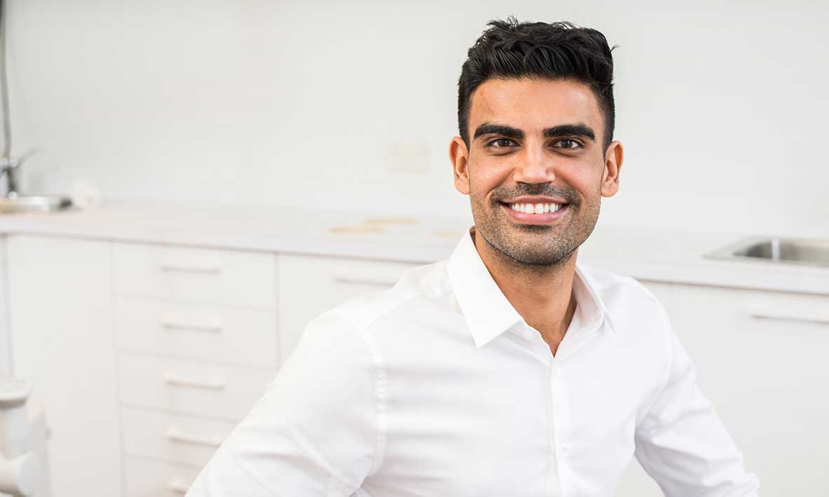 Principal Dentist, Dental Surgeon Amrinder Oberoi