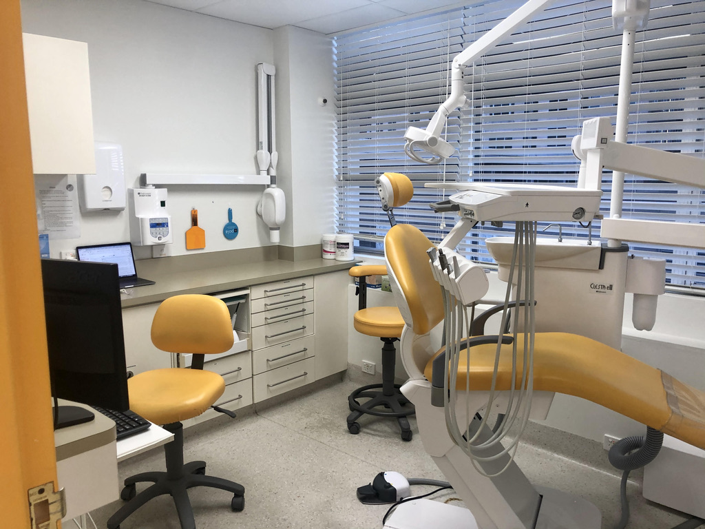 Dental Members Macquarie St - dental clinic in Sydney, Australia
