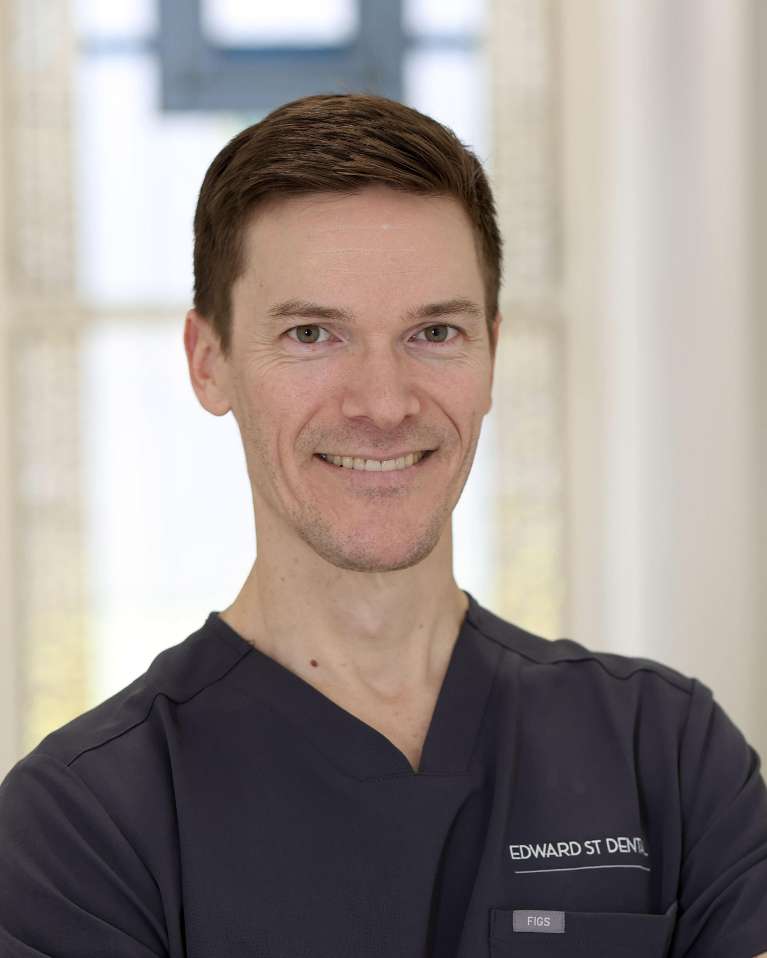 Dr. Dan Robbins