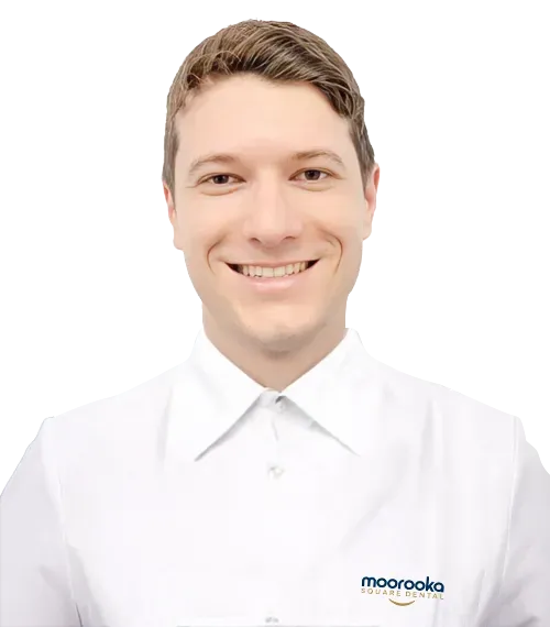 Dr. Nikolas Kolatsis