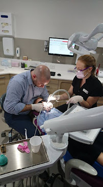 Mendelsohn Dental on Royal