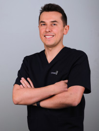 Dr. Mariusz Malecki