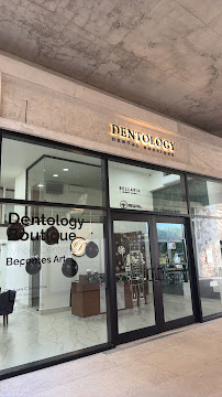 Dentology - Dentista en Cancún, México