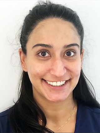 Dentist Ash Kaur - General dentistry