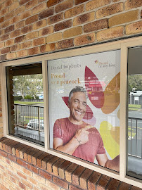 Dental as Anything, Helensvale