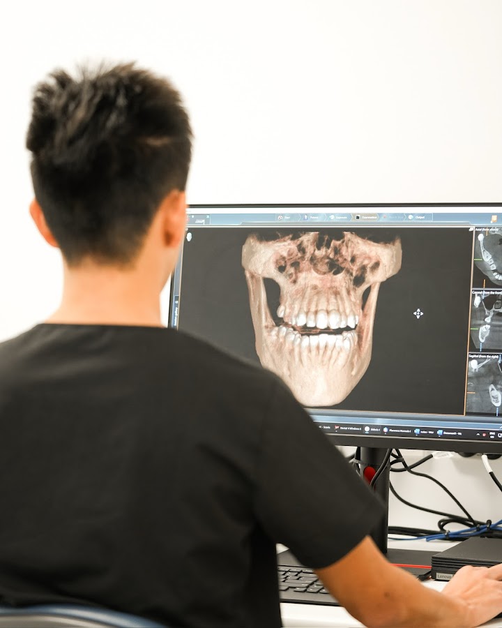 Wise Dental Gold Coast - dental clinic in Gold Coast, Australia