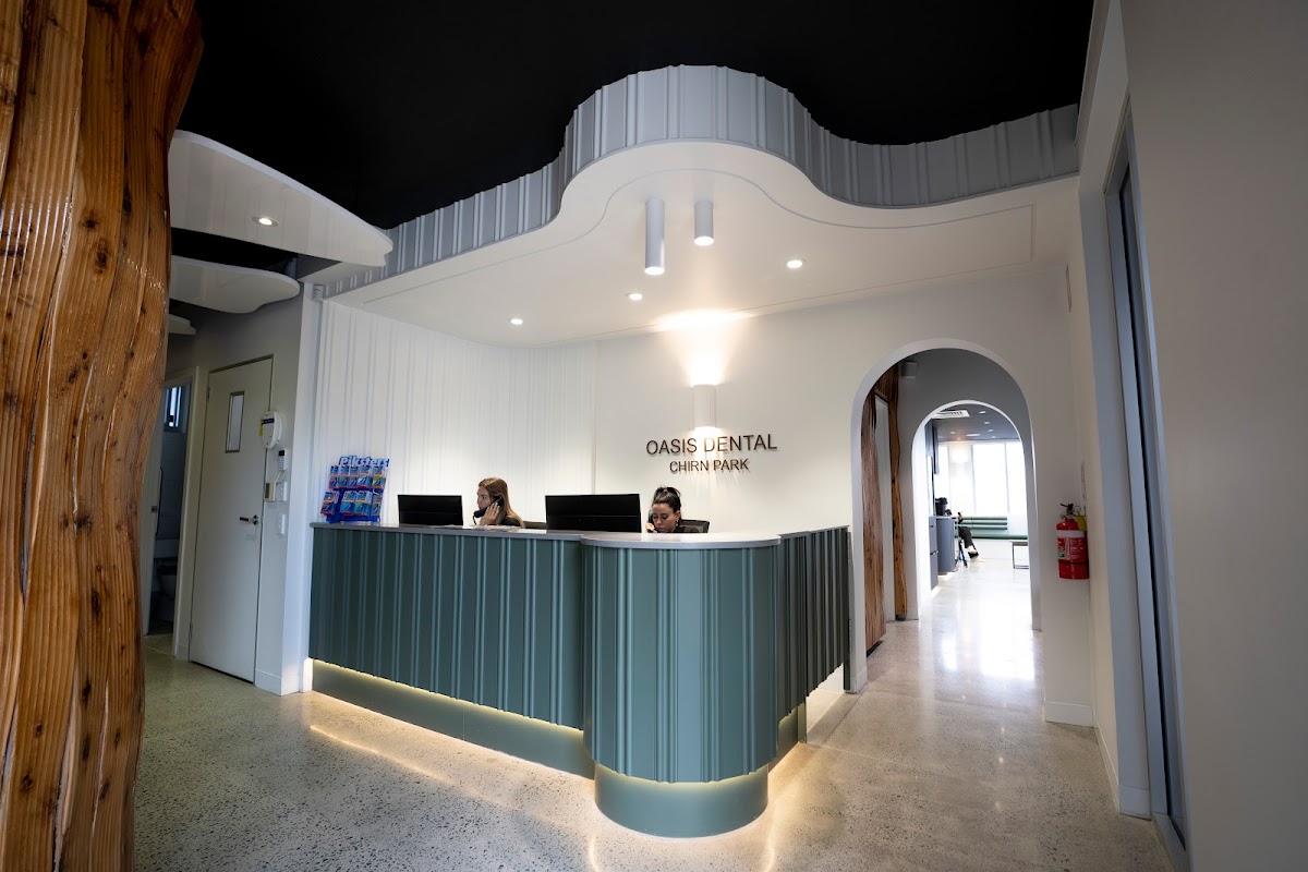 Oasis Dental Studio Chirn Park - dental clinic in Gold Coast, Australia