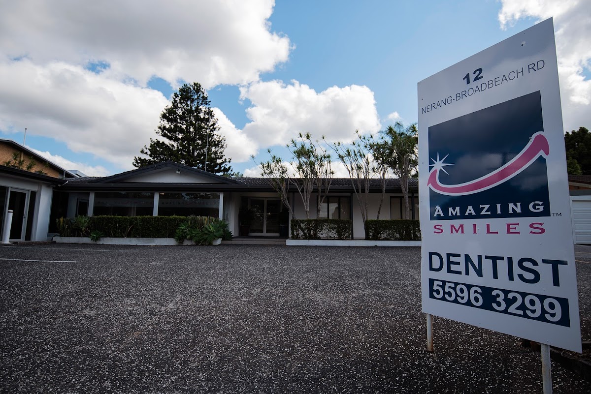 Amazing Smiles Dentist Gold Coast - dental clinic in Gold Coast, Australia