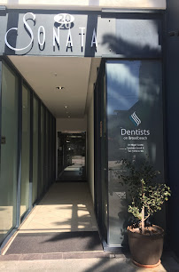 Dentists on Broadbeach - Dr Nigel Seeto