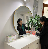 Smile Sensations Manuka