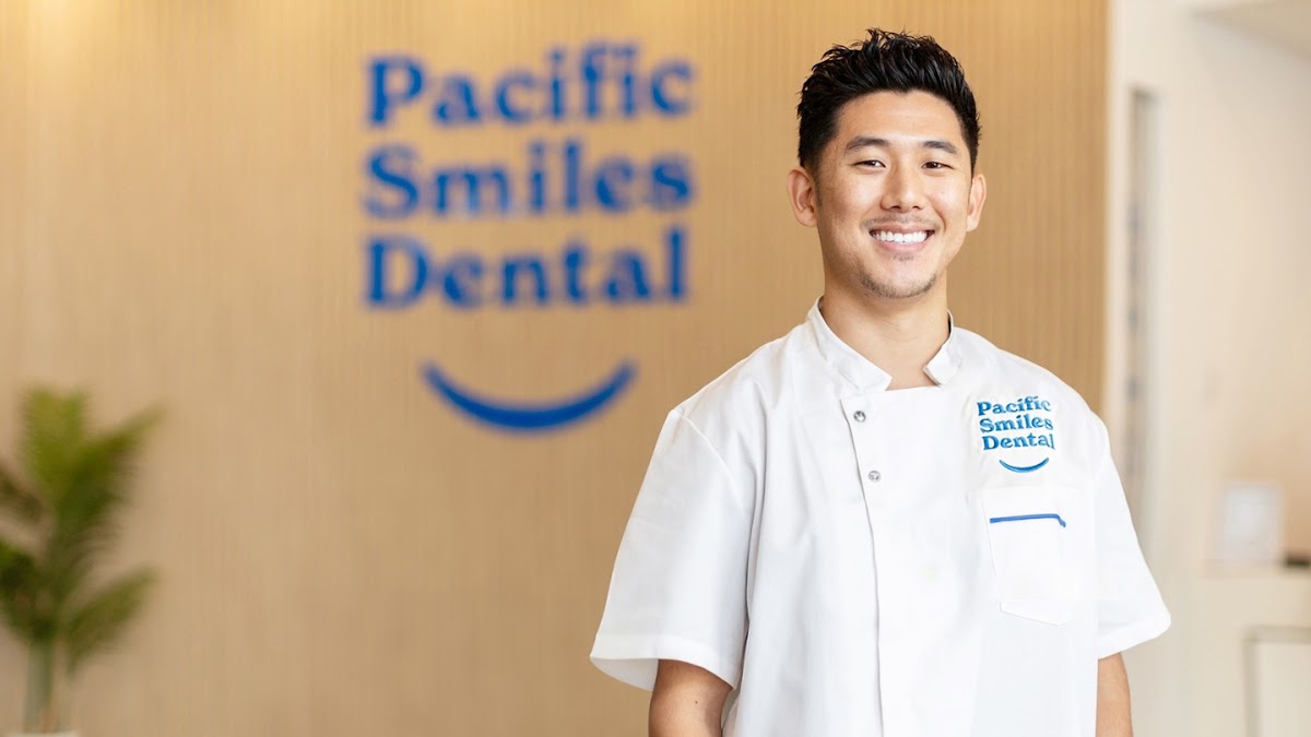 Pacific Smiles Dental Manuka - dental clinic in Canberra, Australia