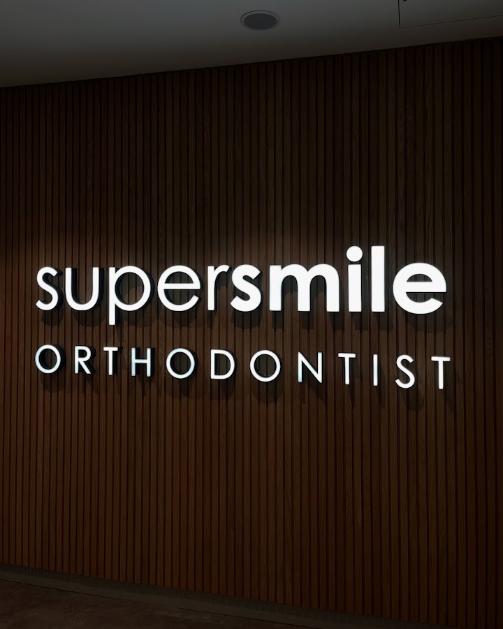 Supersmile Orthodontist Canberra - dental clinic in Canberra, Australia