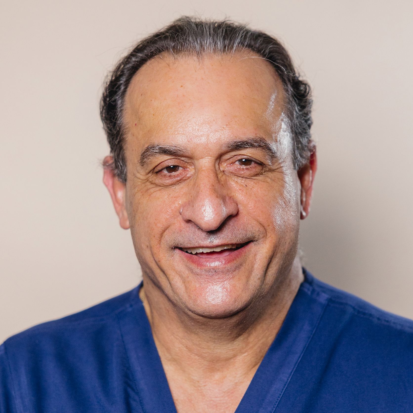 Lead Dentist Chris Karikios