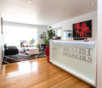 Dentist on Lincoln