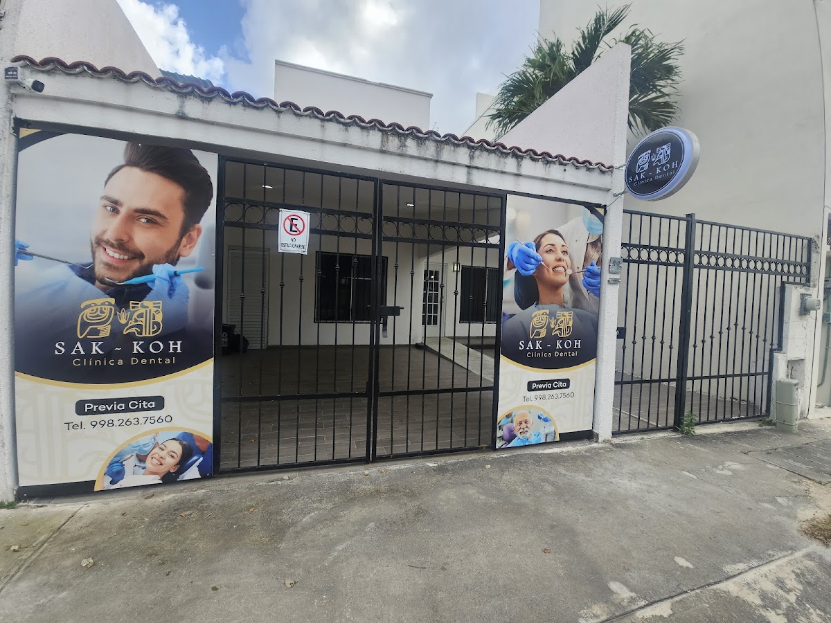 Clínica Dental Sak-Koh - dental clinic in Cancun, Mexico