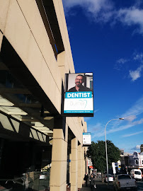 Dental On Collins