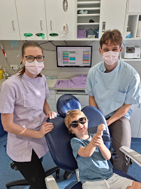 BB Dental Cairns Dentists